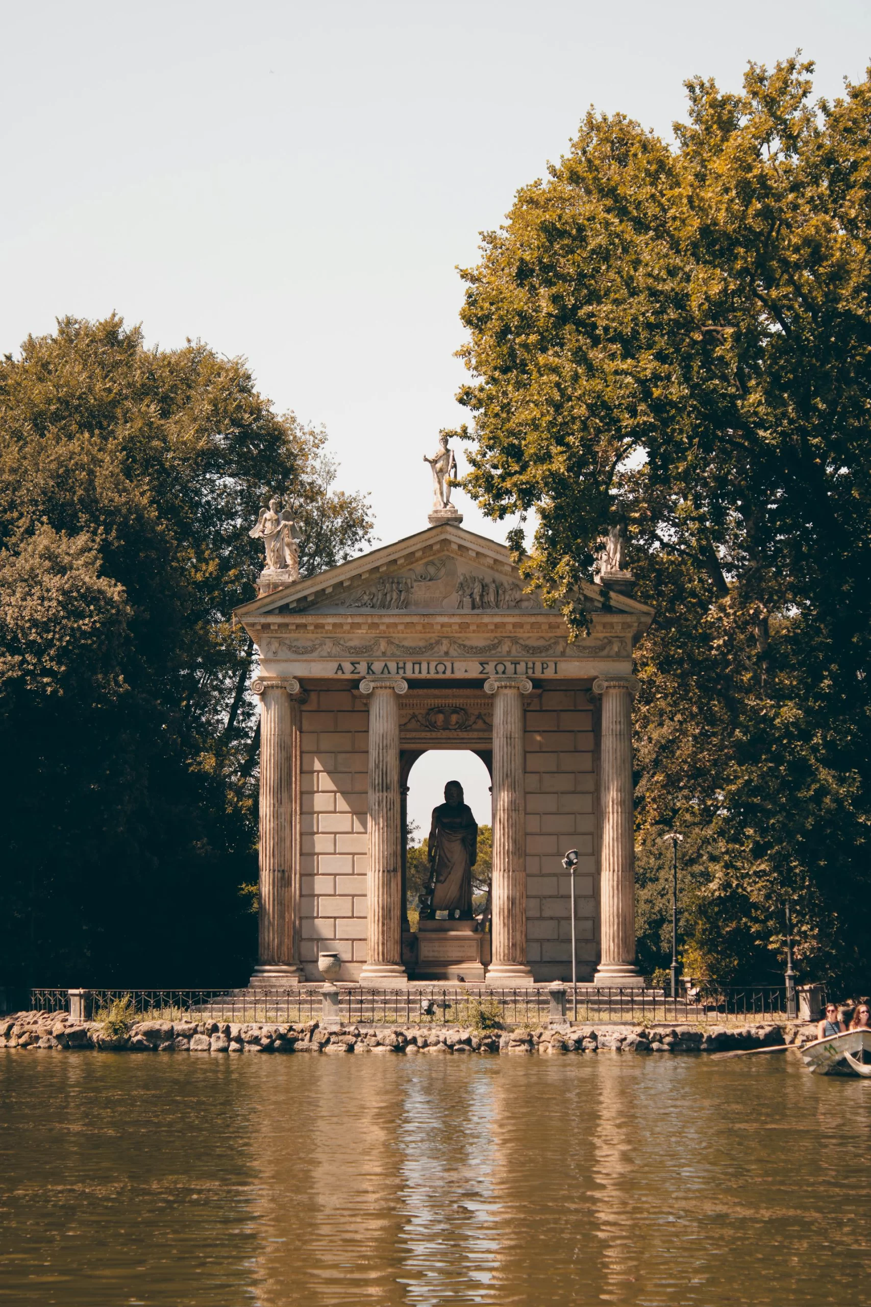 Borghese Gallery lake pexels-stonesdonotdisappear-20584942