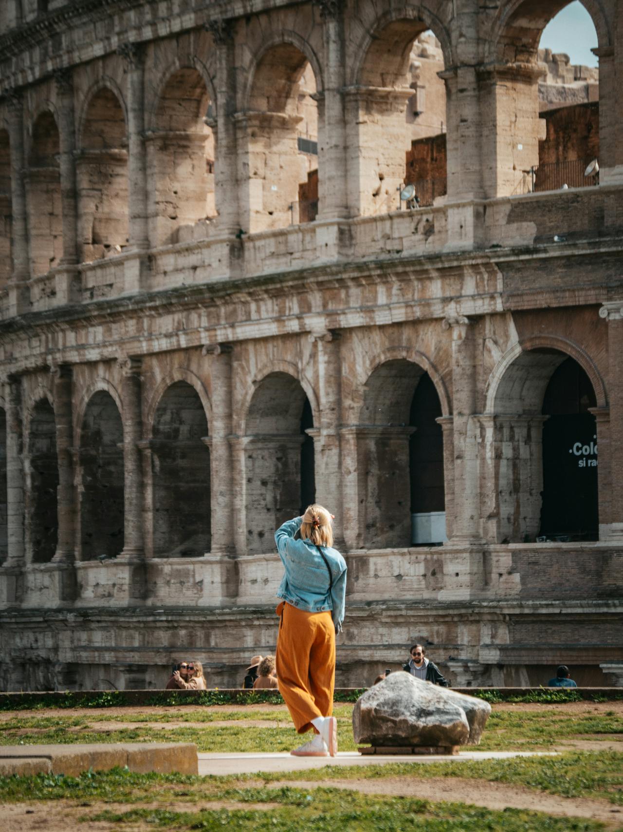 colosseum featured image pexels-denisa-lesniakova-430168073-24863823